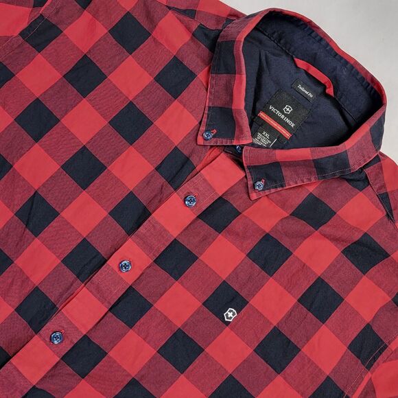 Victorinox Men's Swiss Army Tailored Button-Down Hiking Shirt 2XL Red Blue Check - Picture 1 of 14